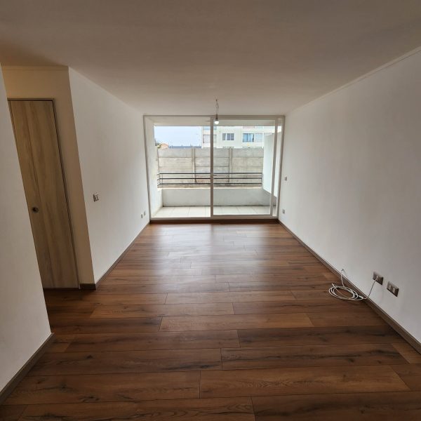 098efdfb-9476-4d55-b743-e06e83eb9c4c